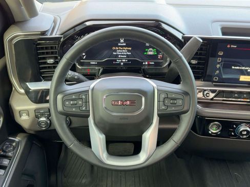 Certified 2023 GMC Sierra 1500 SLT AWD/4WD image 14