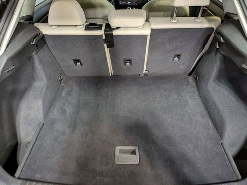 Used 2020 Audi Q3 2.0T Premium image 24