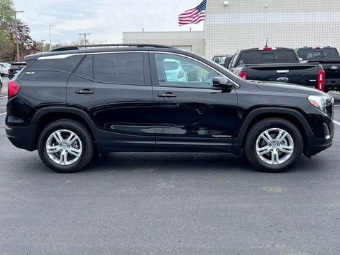 Used 2021 GMC Terrain SLE w/ Driver Convenience Package FWD image 38