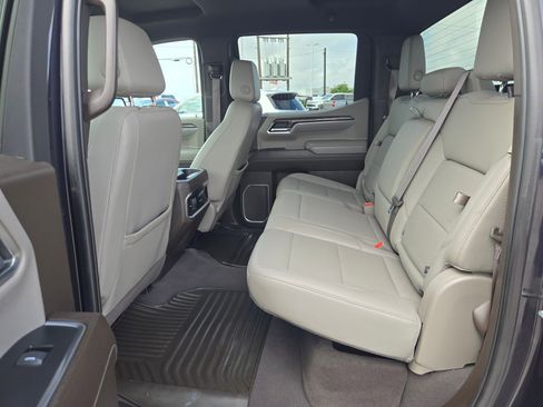 Used 2023 Chevrolet Silverado 1500 LTZ image 13