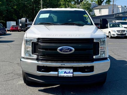 Used 2019 Ford F250 XL w/ XL Value Package AWD/4WD image 3