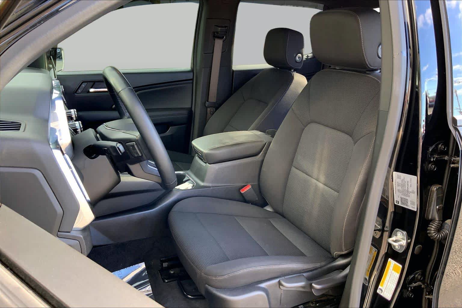 Used 2023 GMC Canyon Elevation w/ Trailering Package RWD image 7