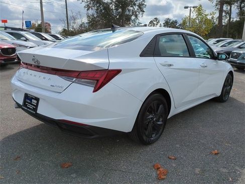 Certified 2023 Hyundai Elantra Blue image 5