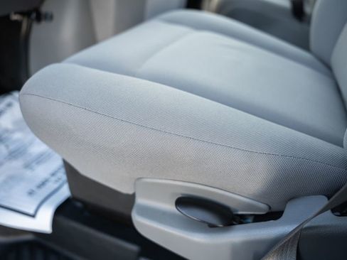 Certified 2023 Ford E-450 and Econoline 450 Super Duty w/ Power Windows & Locks Group image 31