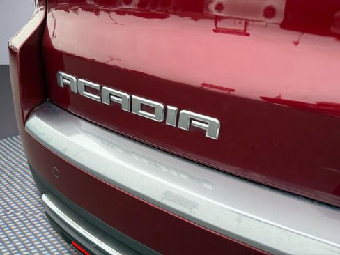 Used 2016 GMC Acadia SLE AWD/4WD image 6