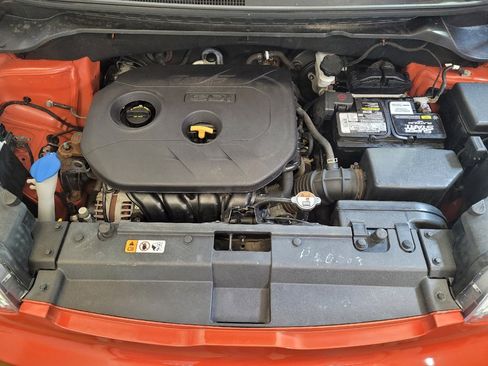 Used 2019 Kia Soul + FWD image 30