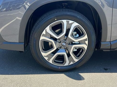 New 2025 Subaru Ascent Touring image 10