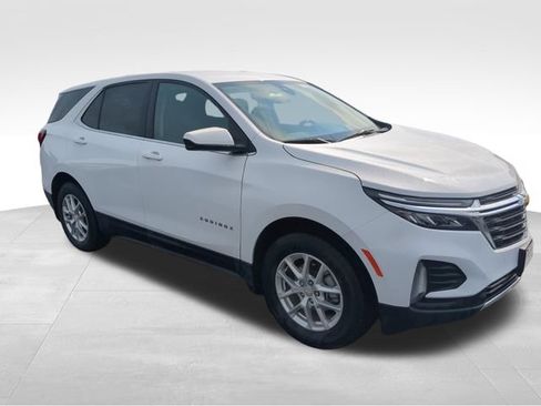 Used 2023 Chevrolet Equinox LT AWD/4WD image 9