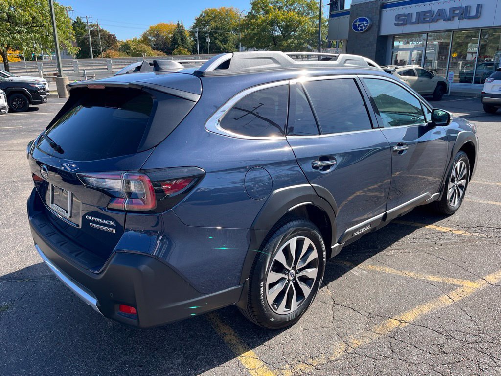 Certified 2023 Subaru Outback Touring XT AWD/4WD image 3