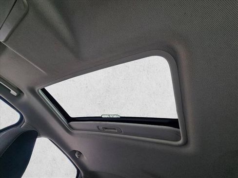 Used 2018 Ford EcoSport SE w/ SE Convenience Package FWD image 15