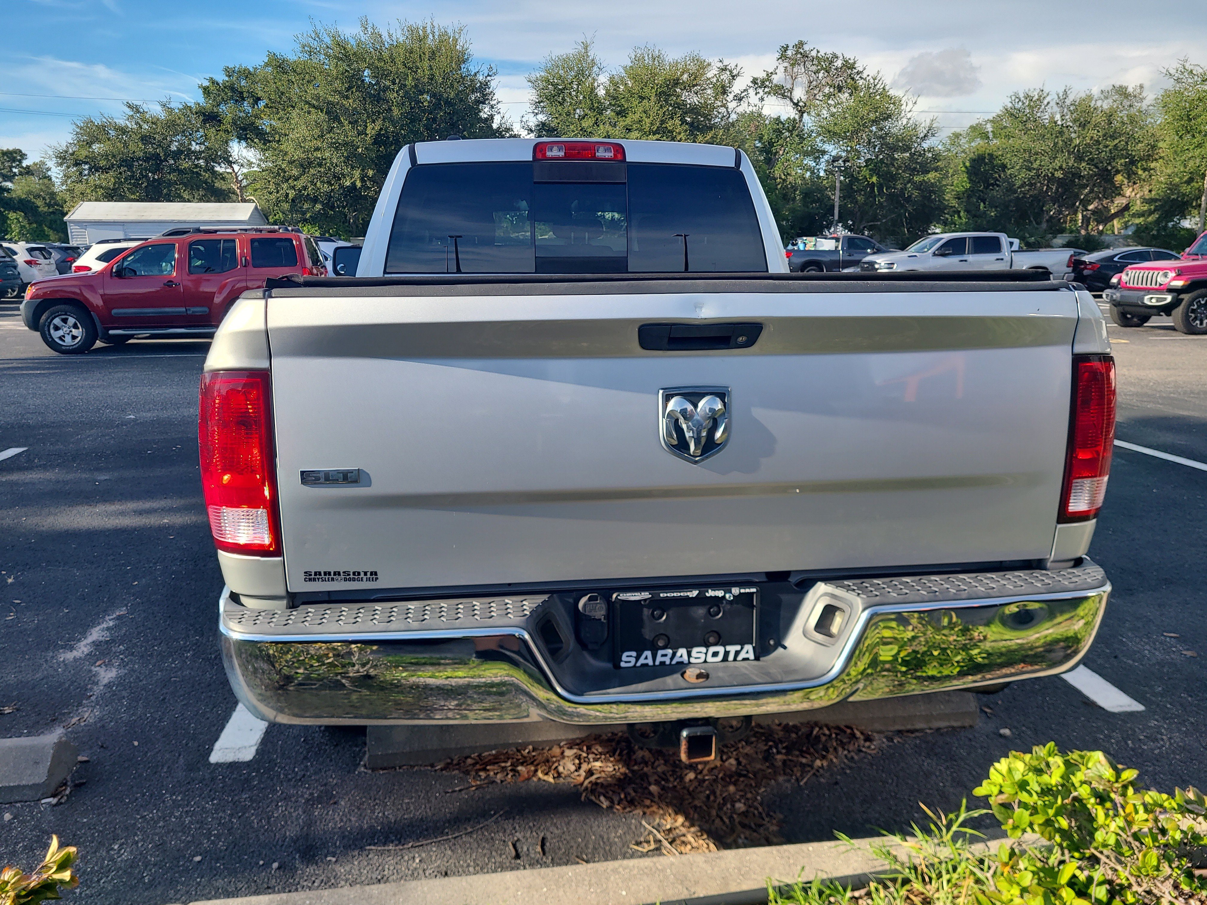 Used 2016 RAM 1500 Classic SLT RWD image 8