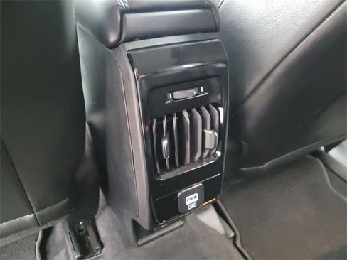 Used 2022 Jeep Compass Latitude image 15