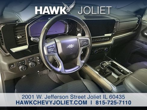 Used 2024 Chevrolet Silverado 1500 RST AWD/4WD image 10