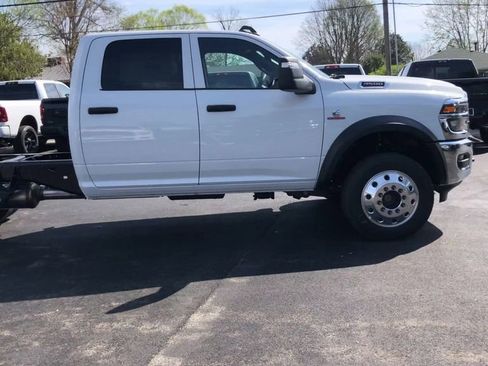 New 2026 RAM 4500 Tradesman image 9