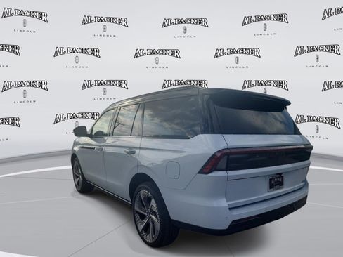 New 2026 Lincoln Navigator Black Label w/ Black Label Special Edition AWD/4WD image 3