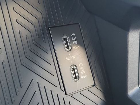 New 2025 Toyota Tacoma TRD Off-Road image 31