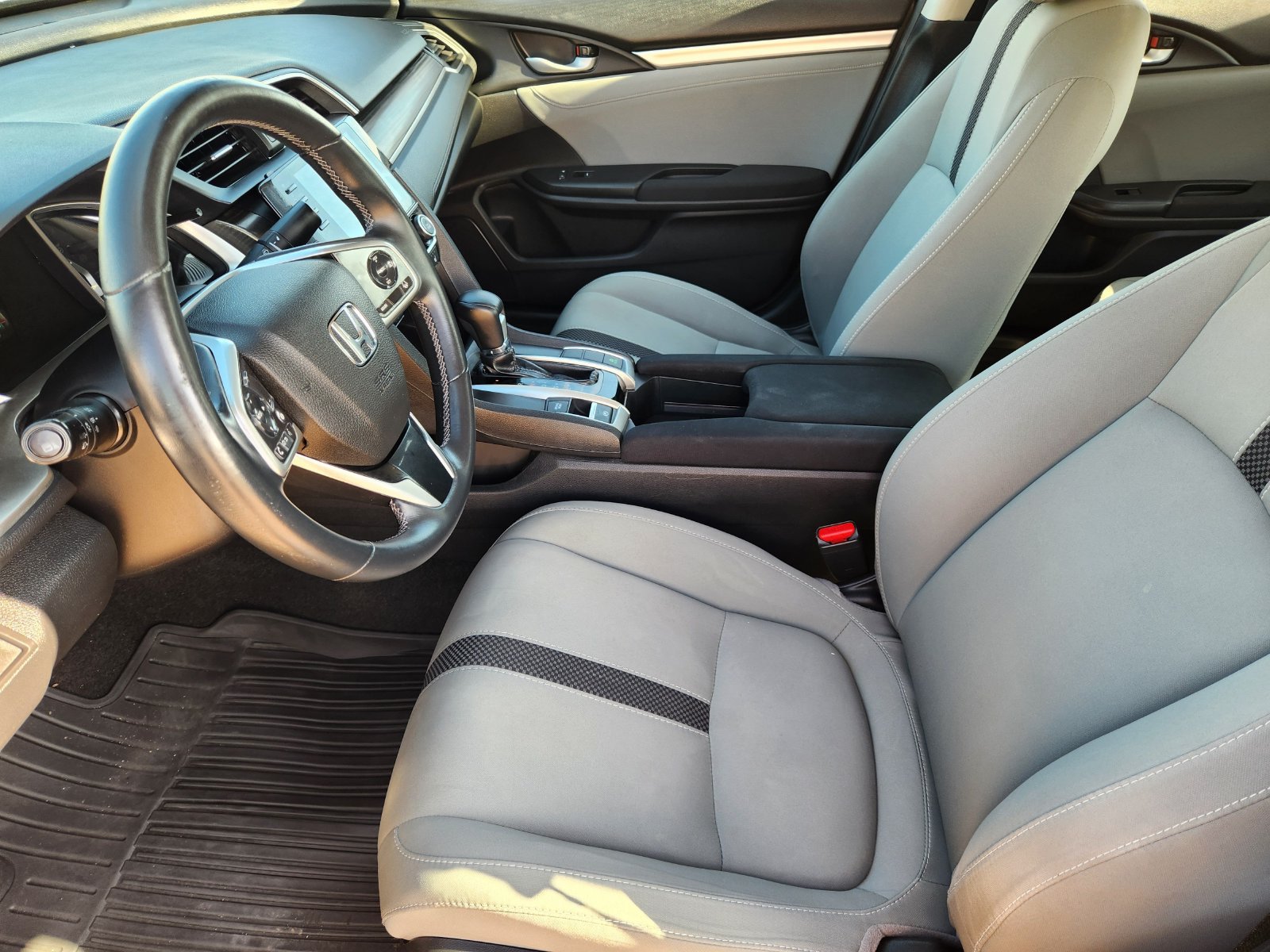 Used 2020 Honda Civic EX image 16