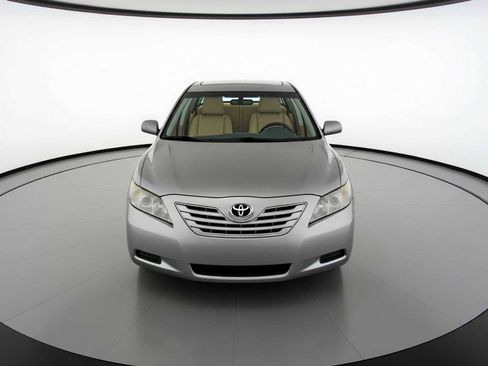 Used 2008 Toyota Camry LE image 2