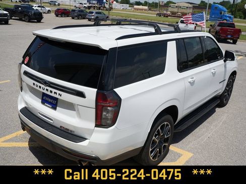 Used 2022 Chevrolet Suburban RST w/ Sport Performance Package AWD/4WD image 13