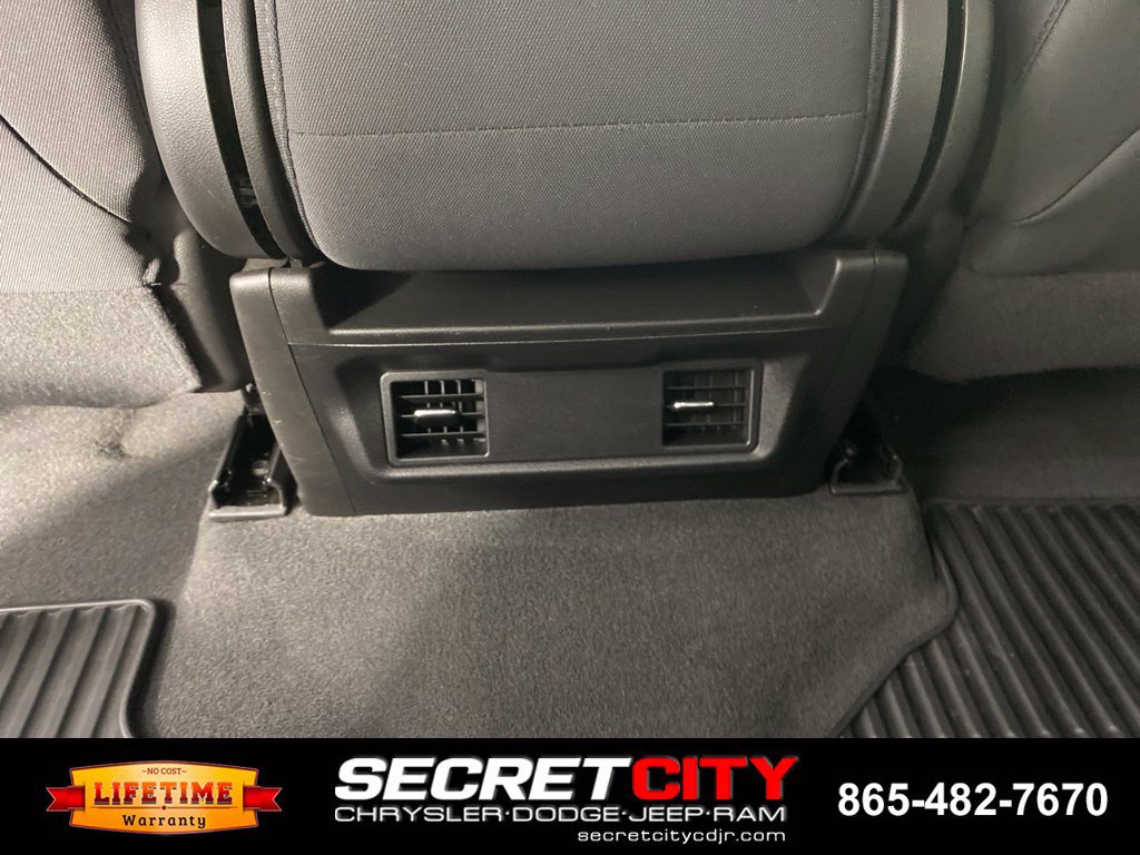 Used 2021 Chevrolet Silverado 1500 Custom Trail Boss AWD/4WD image 25