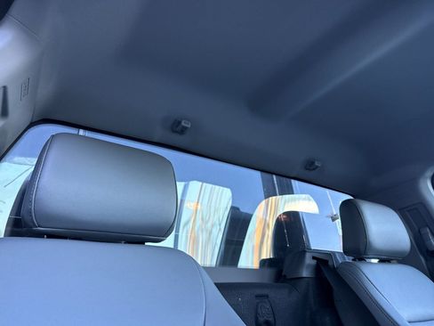 New 2024 Ford F550 4x4 Regular Cab Super Duty image 15