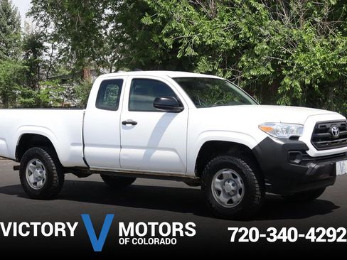 Used 2016 Toyota Tacoma SR AWD/4WD image 1