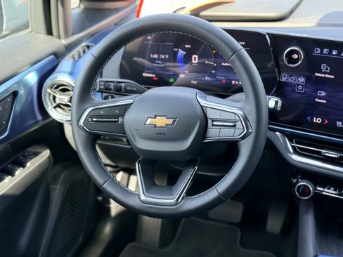 New 2026 Chevrolet Equinox EV LT w/ Convenience Package II image 14