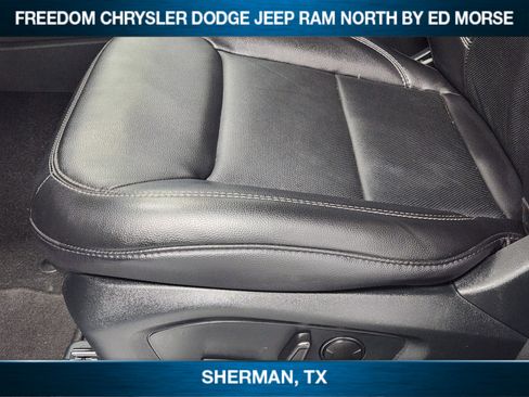 Used 2024 Ford Explorer Limited AWD/4WD image 19