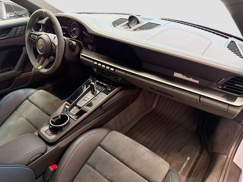 Certified 2024 Porsche 911 Dakar AWD/4WD image 29
