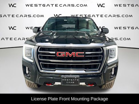 Used 2023 GMC Yukon XL AT4 image 4