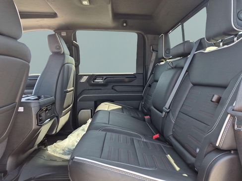 New 2026 GMC Sierra 2500 AT4X w/ LPO, Black Badging Package AWD/4WD image 25