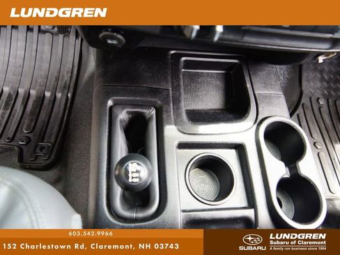 Used 2013 RAM 2500 Tradesman w/ Chrome Appearance Group AWD/4WD image 19