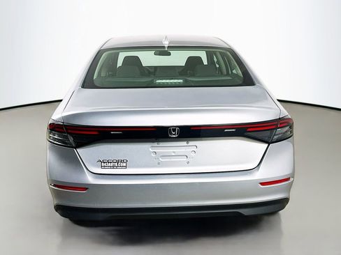 Used 2024 Honda Accord EX image 6