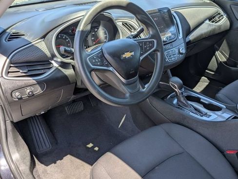 Used 2023 Chevrolet Malibu LT FWD image 11