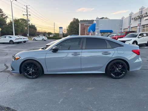 Used 2022 Honda Civic Sport image 4