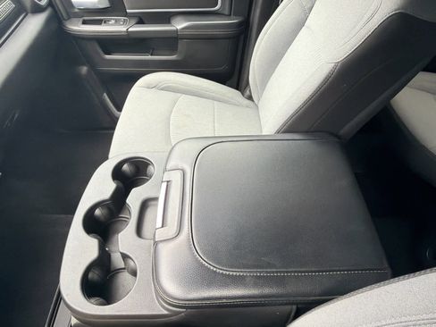 Used 2024 RAM 2500 Big Horn image 27