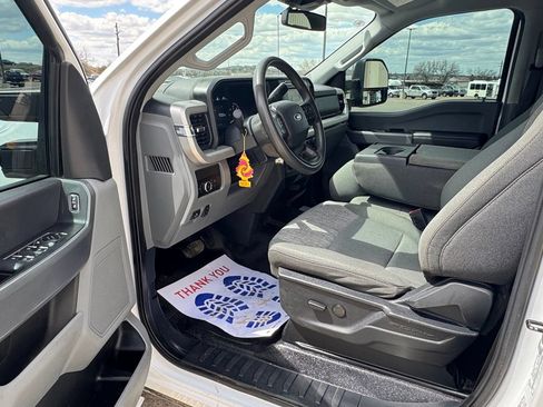 Used 2023 Ford F350 XLT w/ FX4 Off-Road Package AWD/4WD image 13