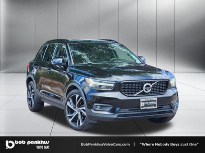 Used 2021 Volvo XC40 T5 R-Design w/ Advanced Package