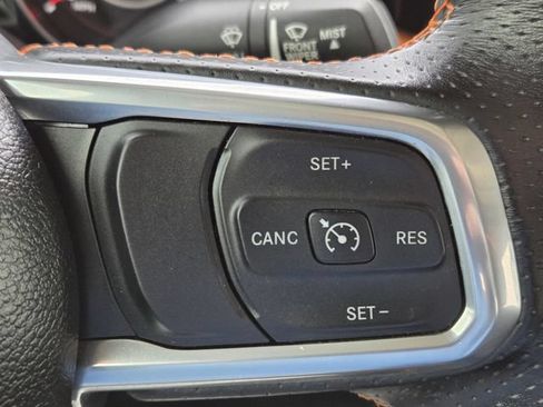 Used 2022 Jeep Gladiator Mojave w/ LED Lighting Group AWD/4WD image 19