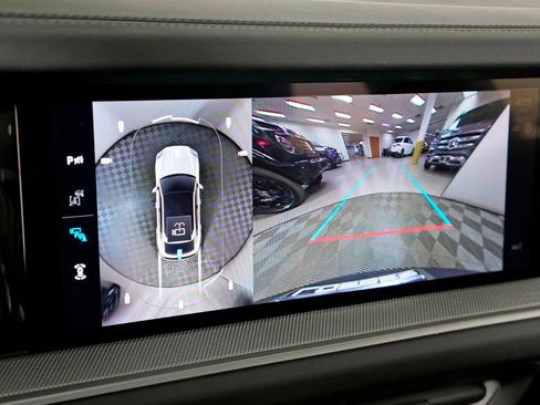 Certified 2026 Porsche Cayenne Coupe AWD/4WD image 29