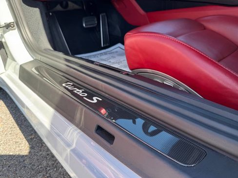 Used 2015 Porsche 911 Turbo S AWD/4WD image 73