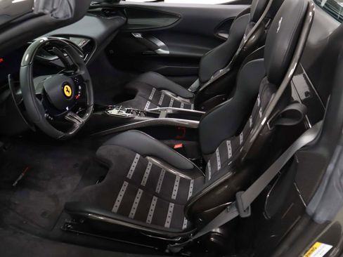 Certified 2022 Ferrari SF90 Spider image 27
