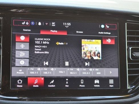 Used 2024 Dodge Durango GT image 30