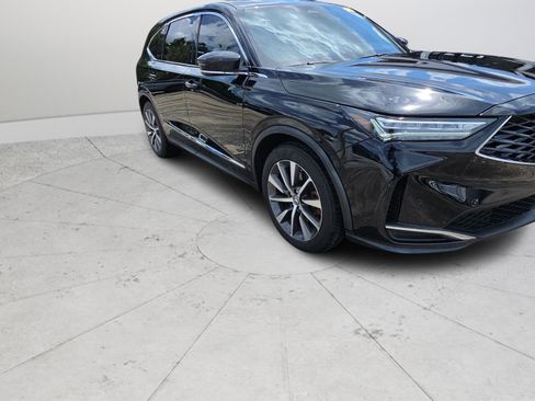 Used 2025 Acura MDX w/ Technology Package FWD image 15