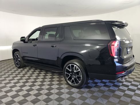 New 2026 Chevrolet Suburban RST w/ Comfort Package RWD image 6