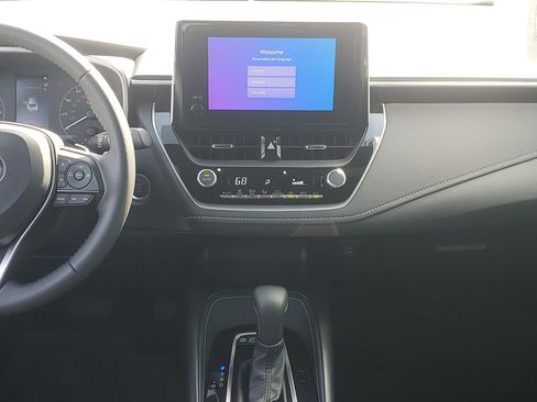 Used 2025 Toyota Corolla SE FWD image 15