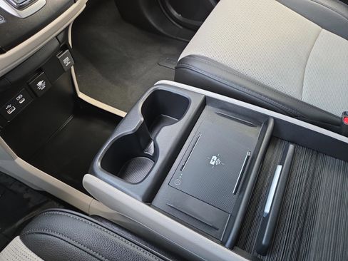 Used 2025 Honda Odyssey Elite image 23