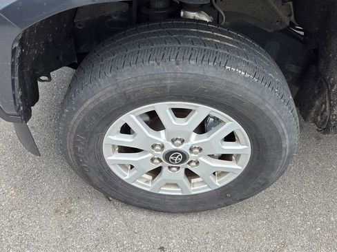 Used 2025 Toyota Tacoma SR5 RWD image 8