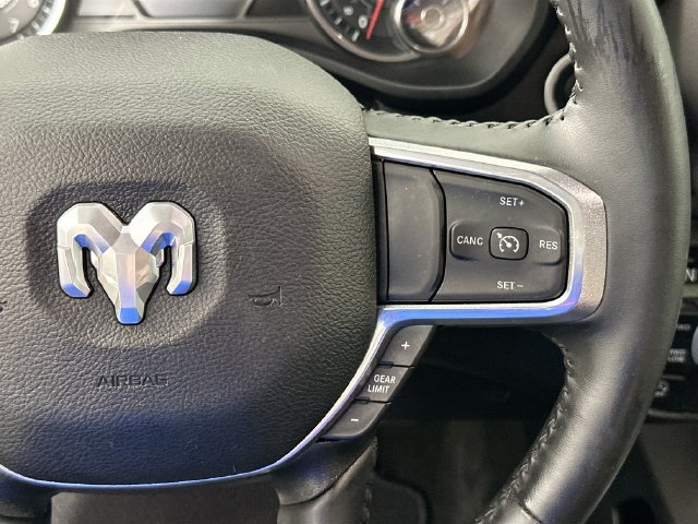 Used 2023 RAM 1500 Laramie AWD/4WD image 22