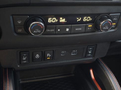 Certified 2023 Nissan Frontier PRO-4X w/ Pro-4X Premium Package AWD/4WD image 23